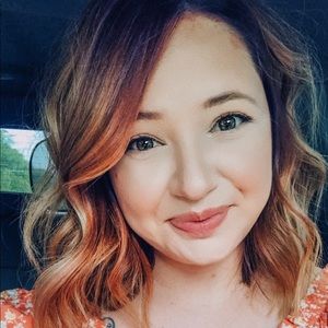 Meet your Posher, Karnie